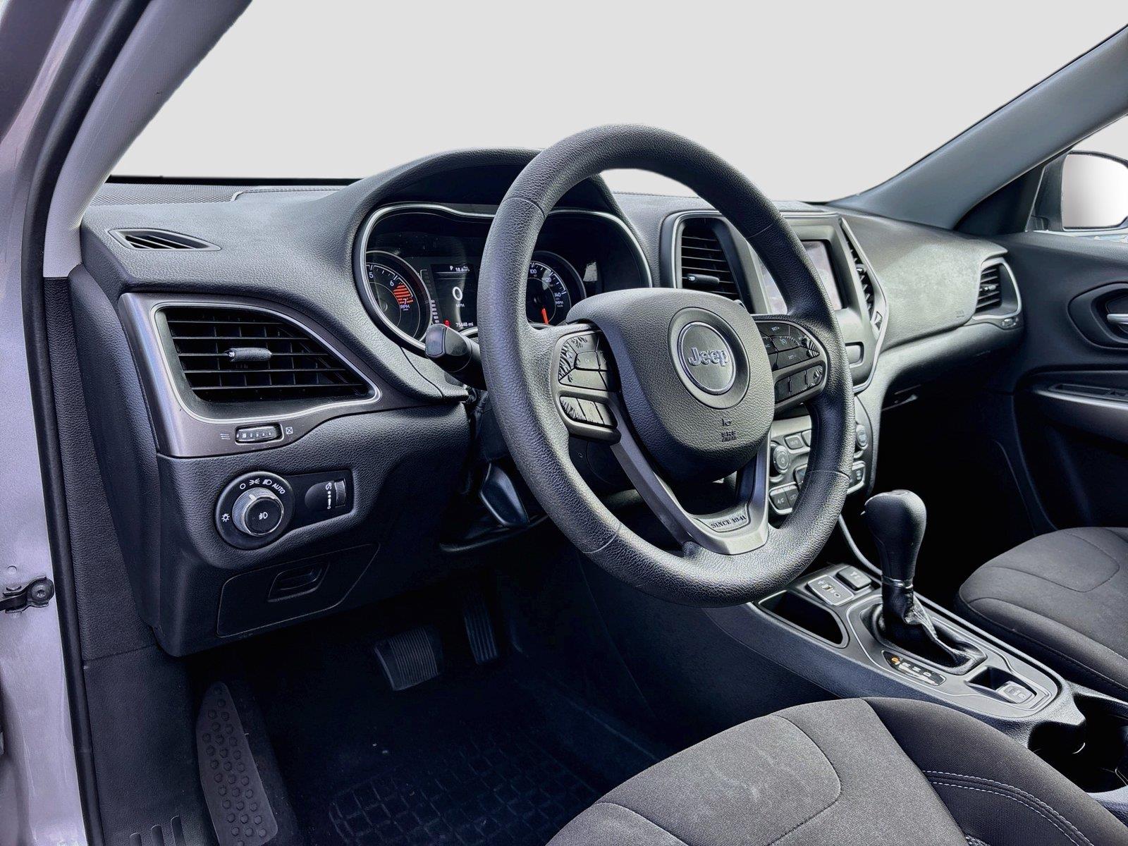 2019 Jeep Cherokee Latitude
