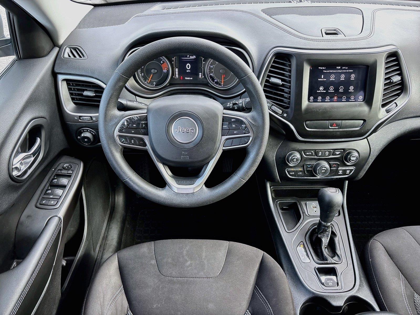 2019 Jeep Cherokee Latitude