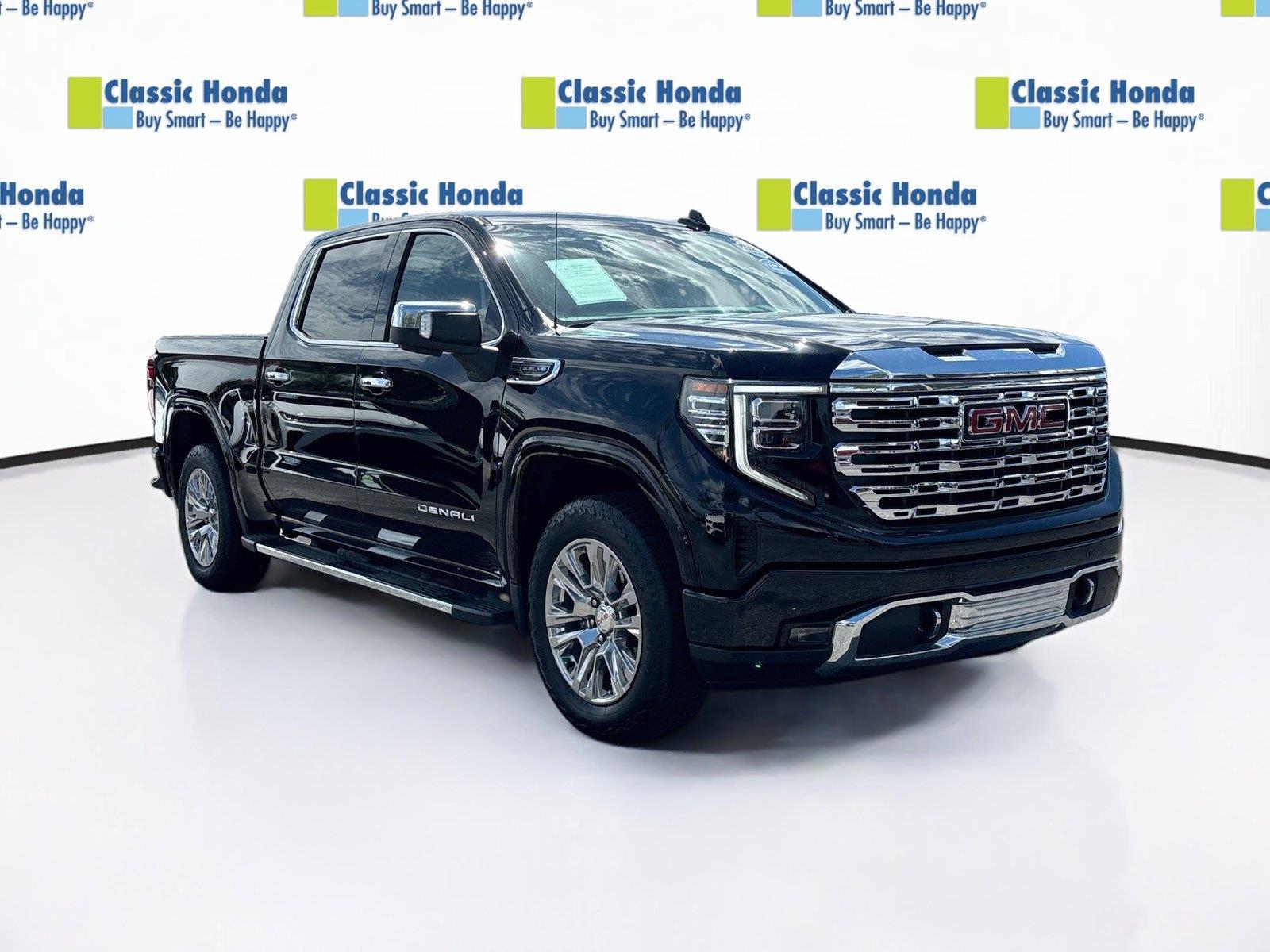 Onyx Black 2022 GMC Sierra 1500 Pickup Truck Four-Wheel Drive Automatic
