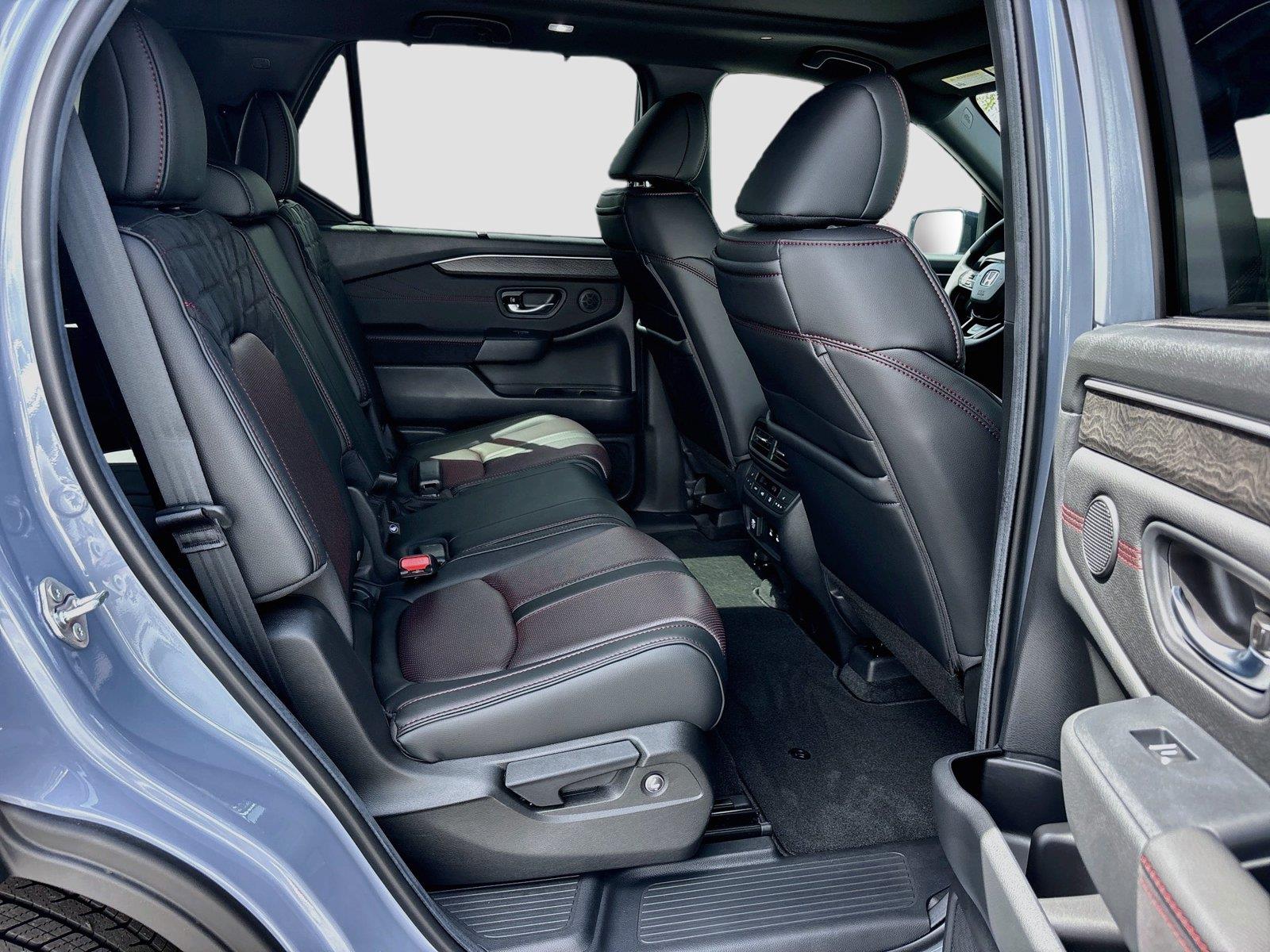 2026 Honda Pilot Black Edition