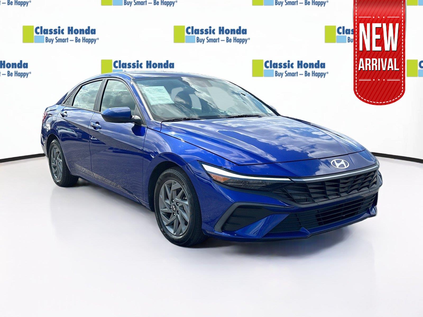 Intense Blue 2024 Hyundai Elantra Sedan Front-Wheel Drive Continuously Variable Transmission