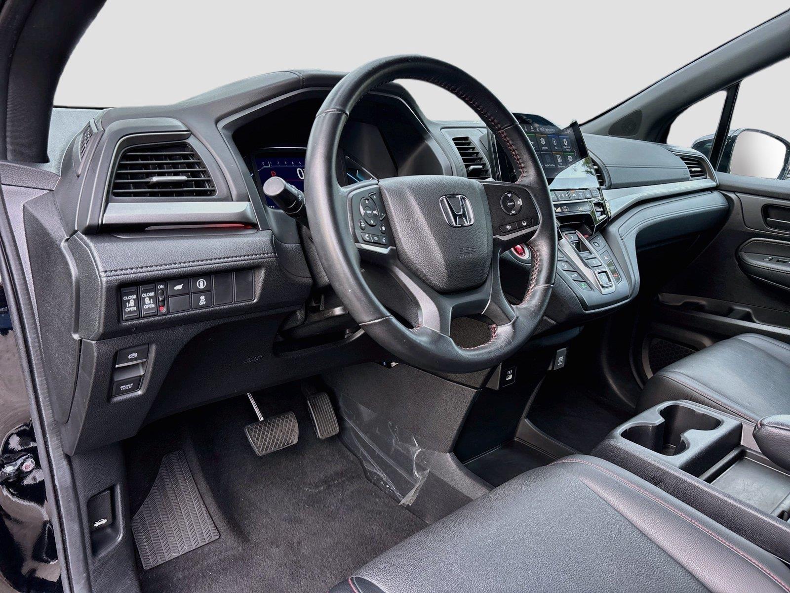 2024 Honda Odyssey Sport