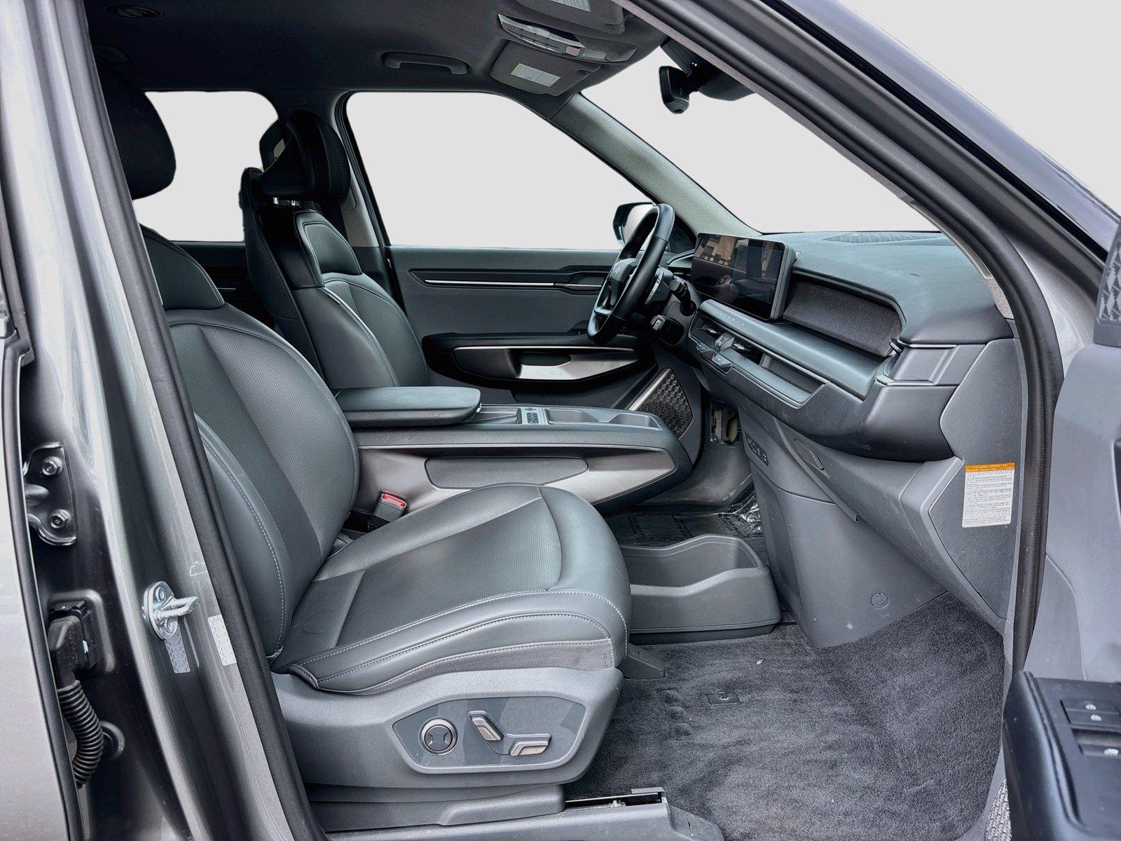 2024 Kia EV9 Light Long Range