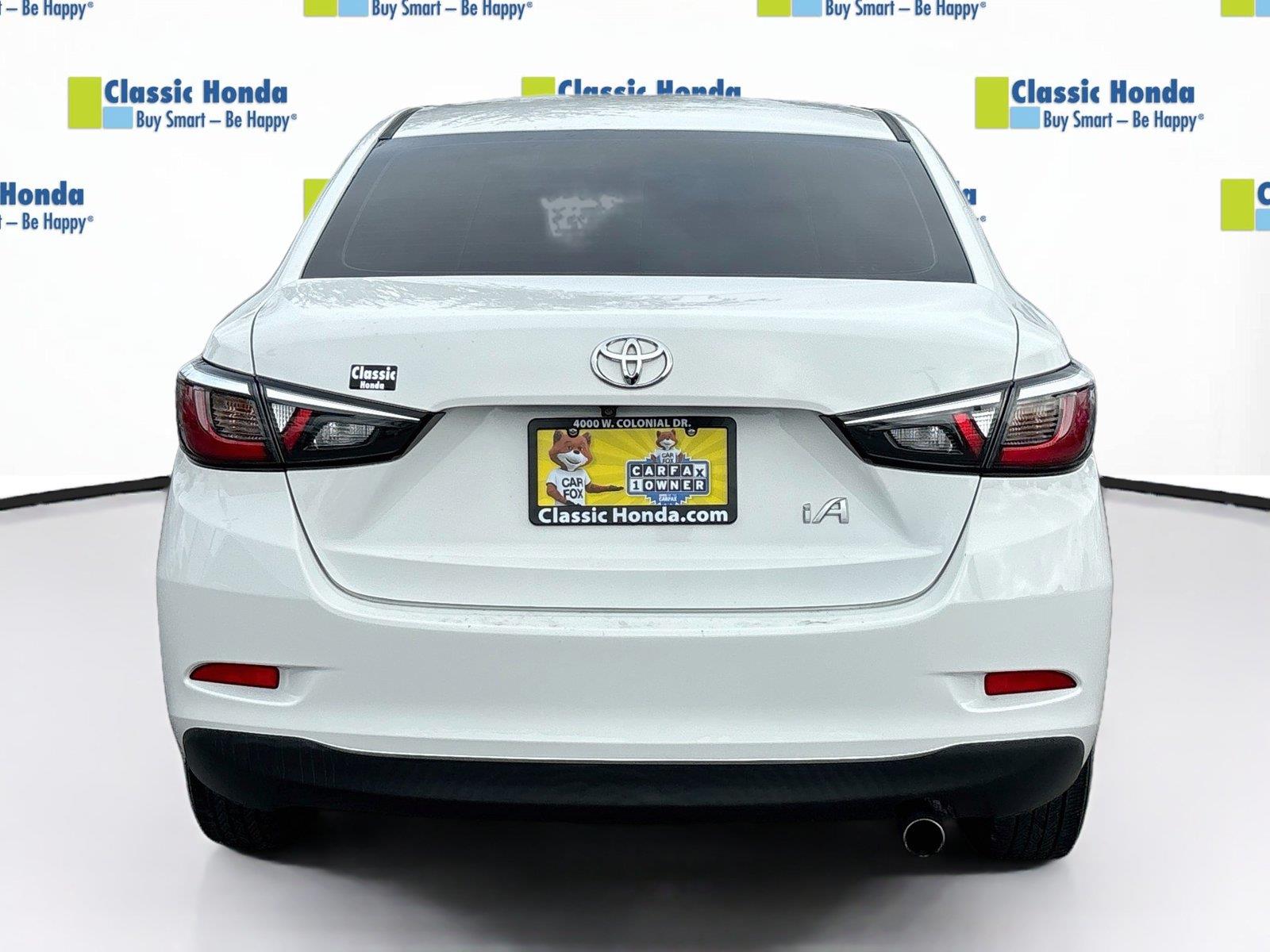 2017 Toyota Yaris iA