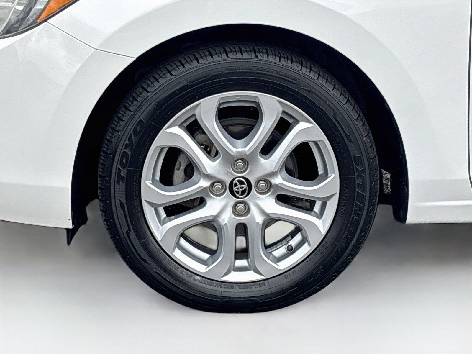2017 Toyota Yaris iA