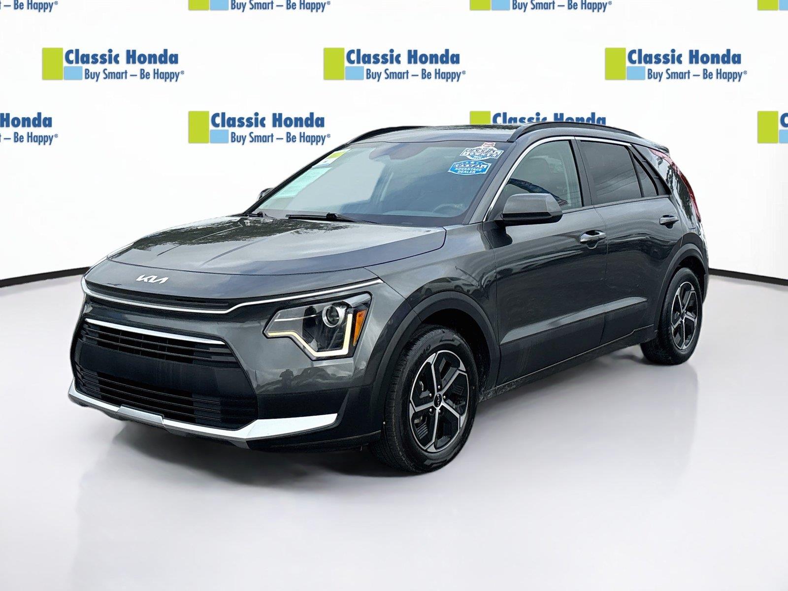 2025 Kia Niro LX