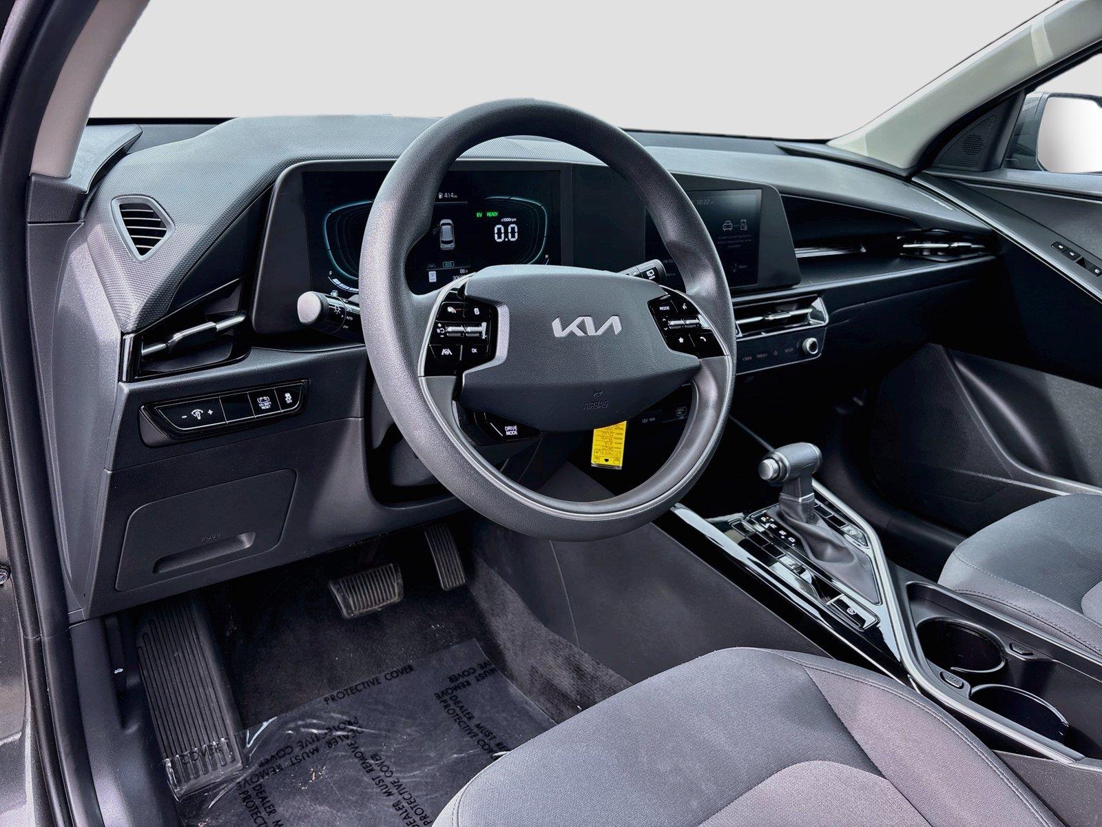 2025 Kia Niro LX