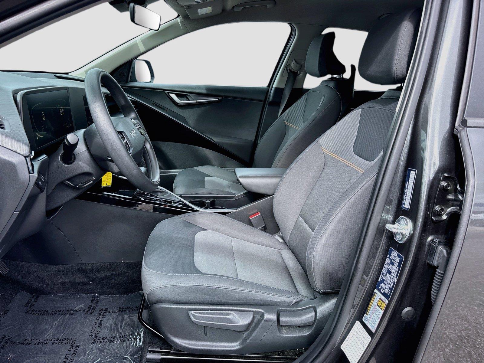 2025 Kia Niro LX