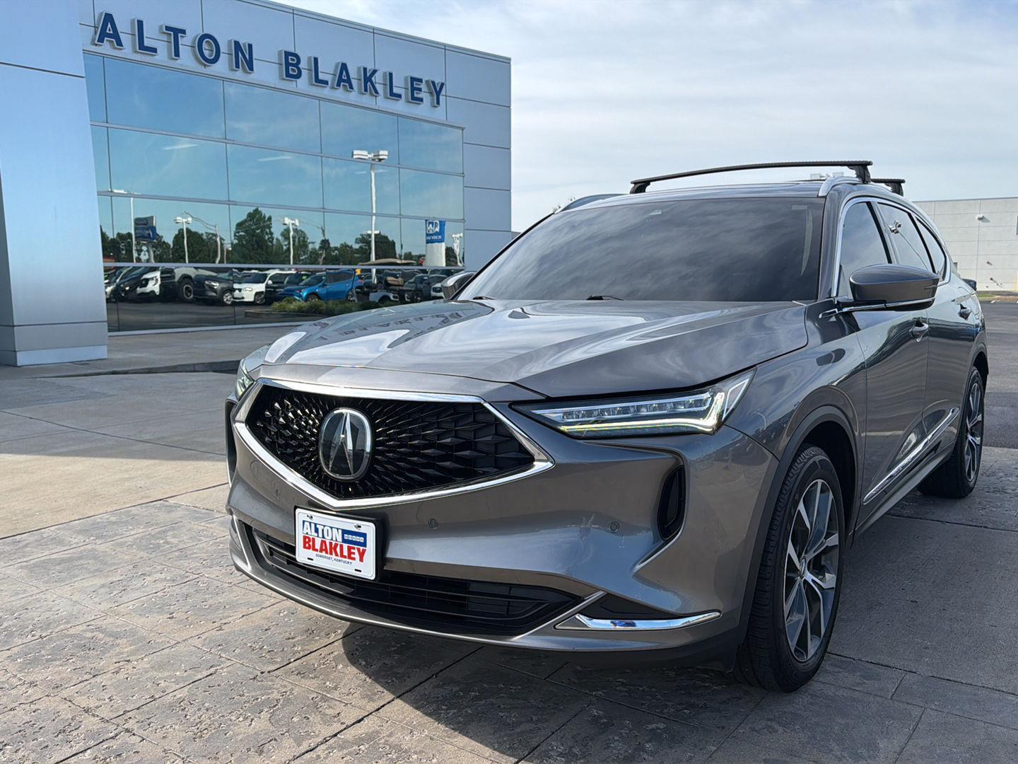 2022 Acura MDX SH-AWD with Technology Package