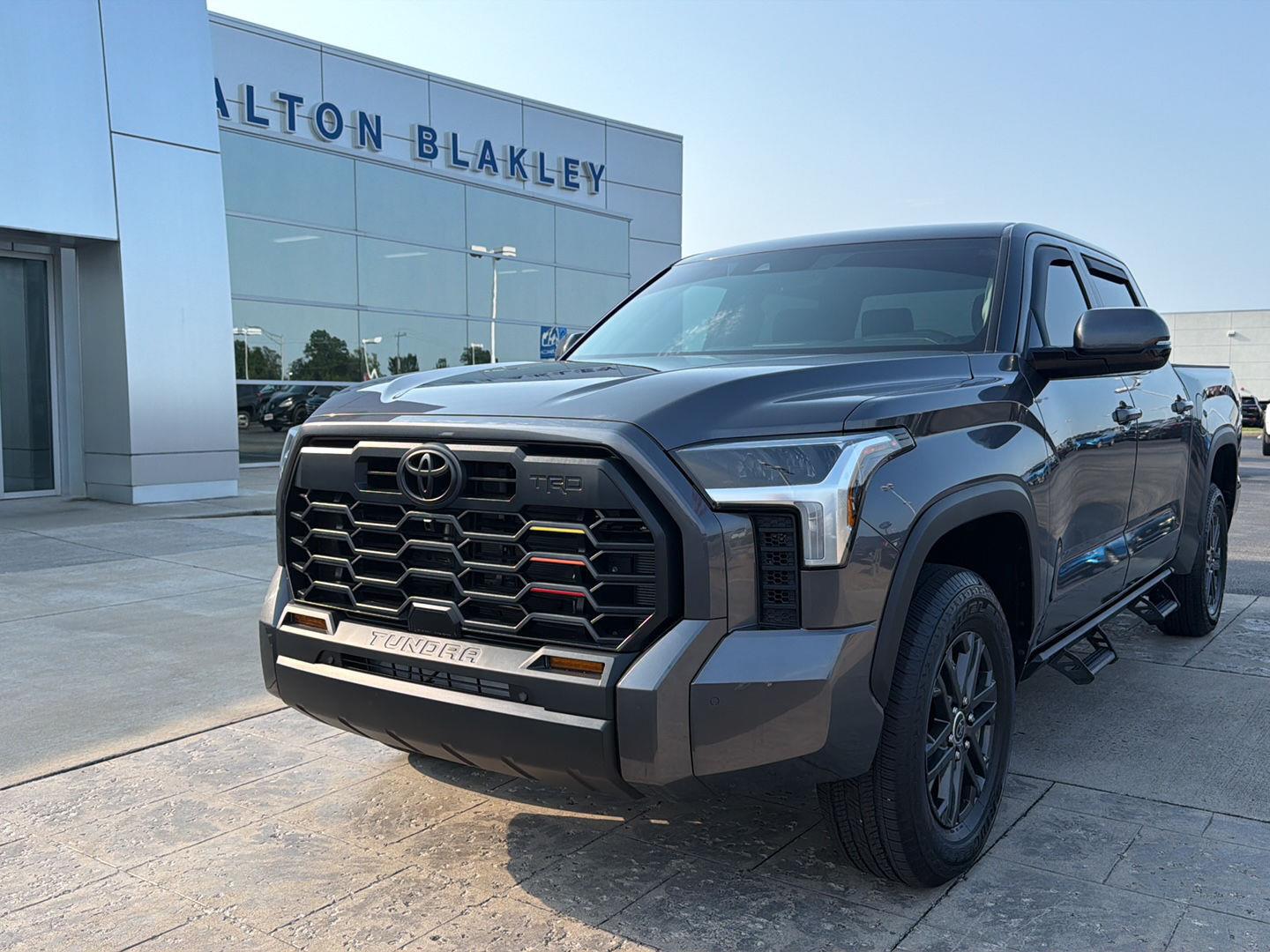 2024 Toyota Tundra SR5 CrewMax Cab 4WD