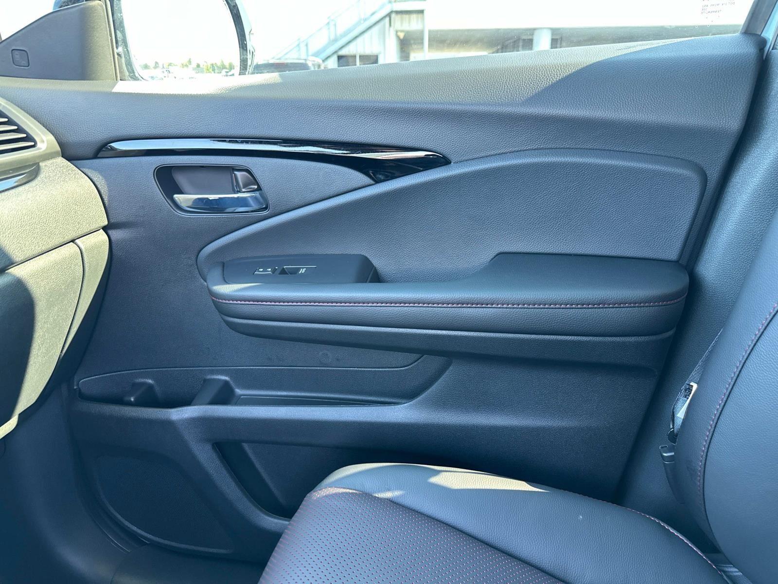 2025 Honda Ridgeline Black Edition