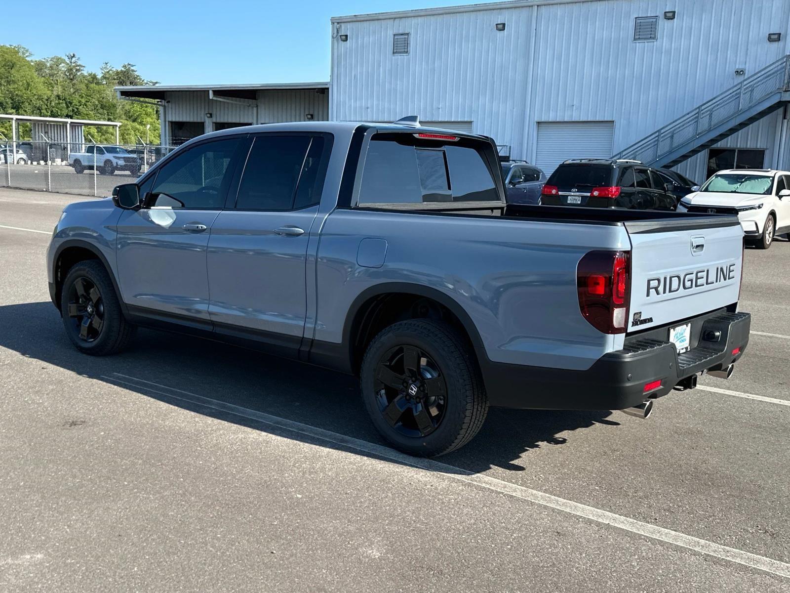 2025 Honda Ridgeline Black Edition
