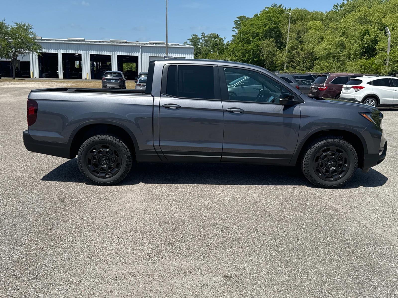 2025 Honda Ridgeline TrailSport+