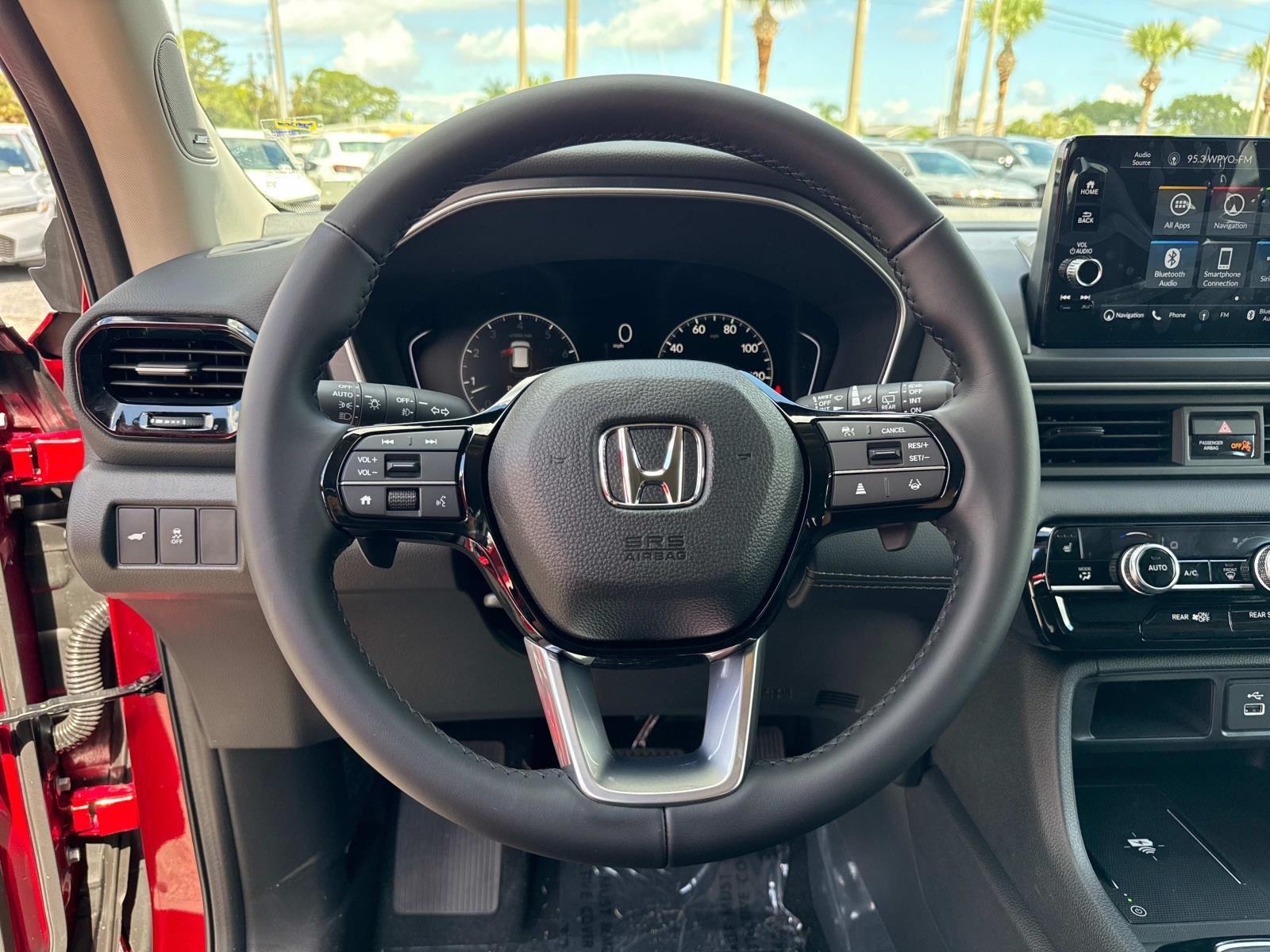 2025 Honda Pilot Touring