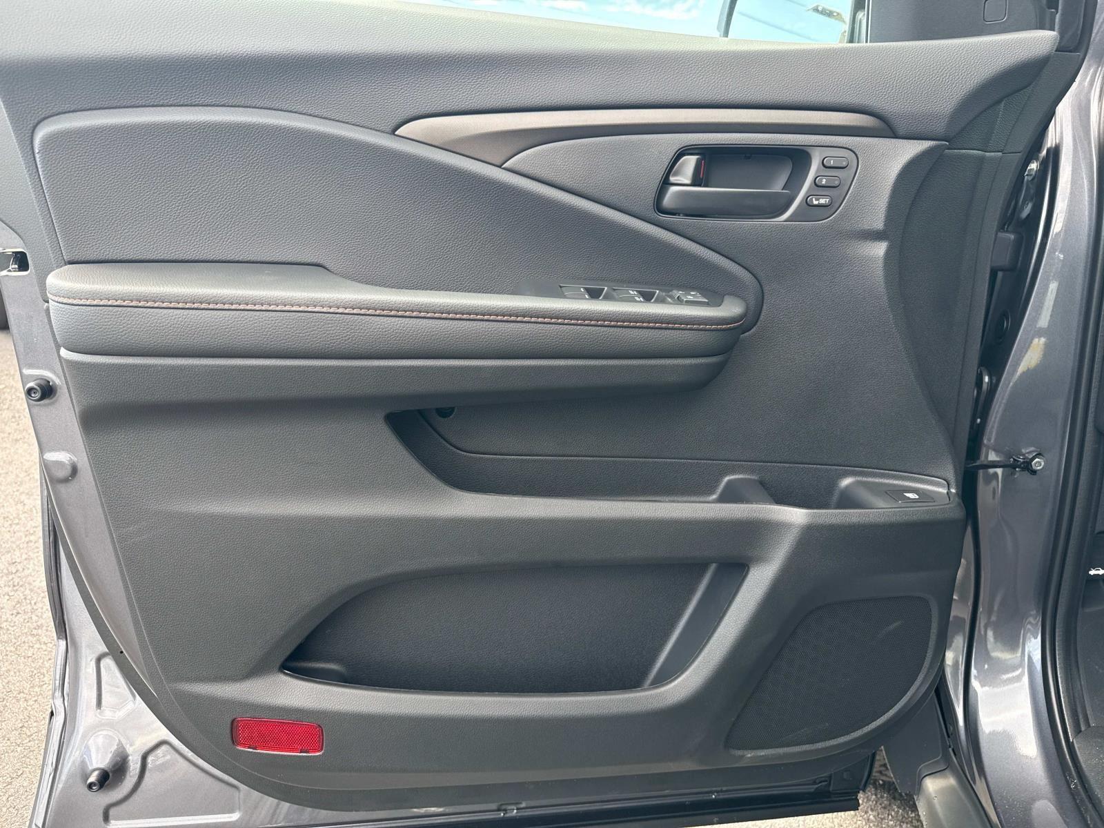 2025 Honda Ridgeline TrailSport+