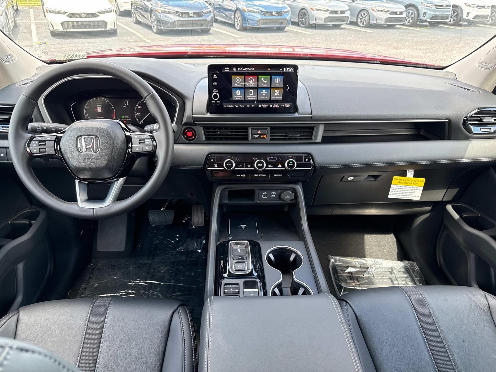 2025 Honda Pilot Touring