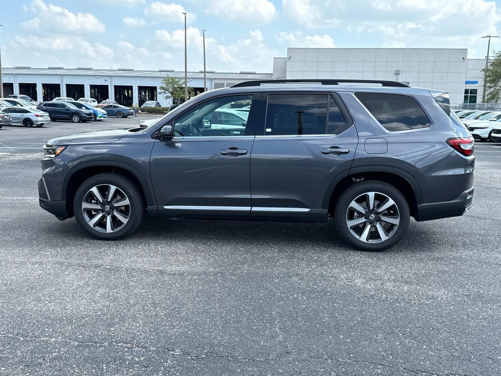 2025 Honda Pilot Touring