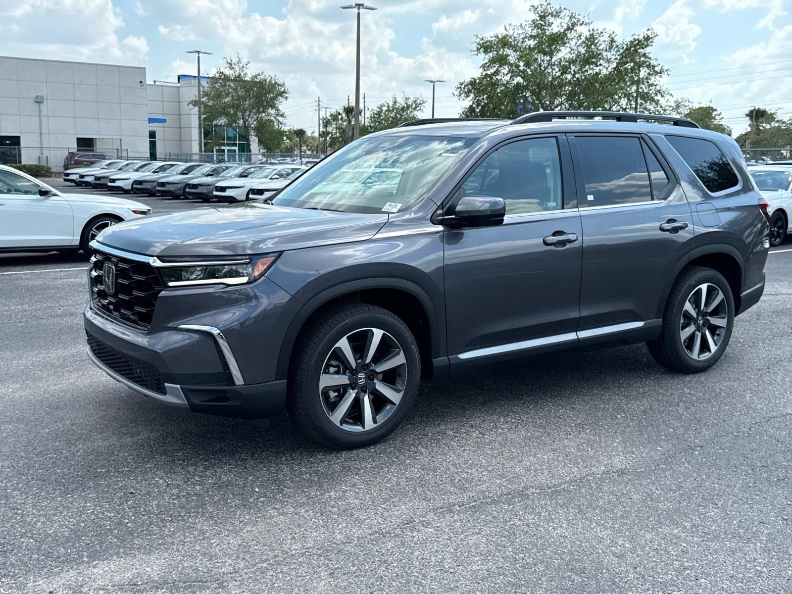 2025 Honda Pilot Touring