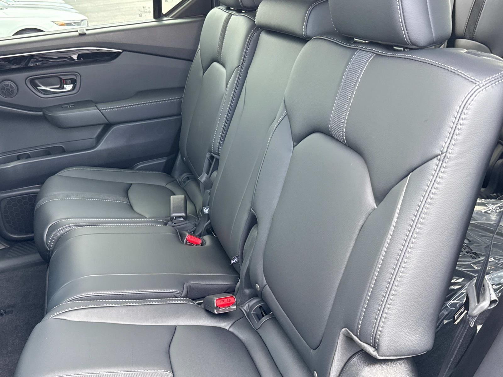 2025 Honda Pilot Touring