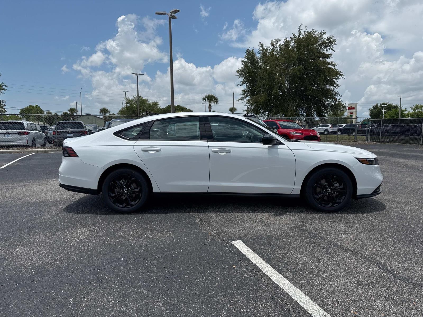 2025 Honda Accord Sedan SE