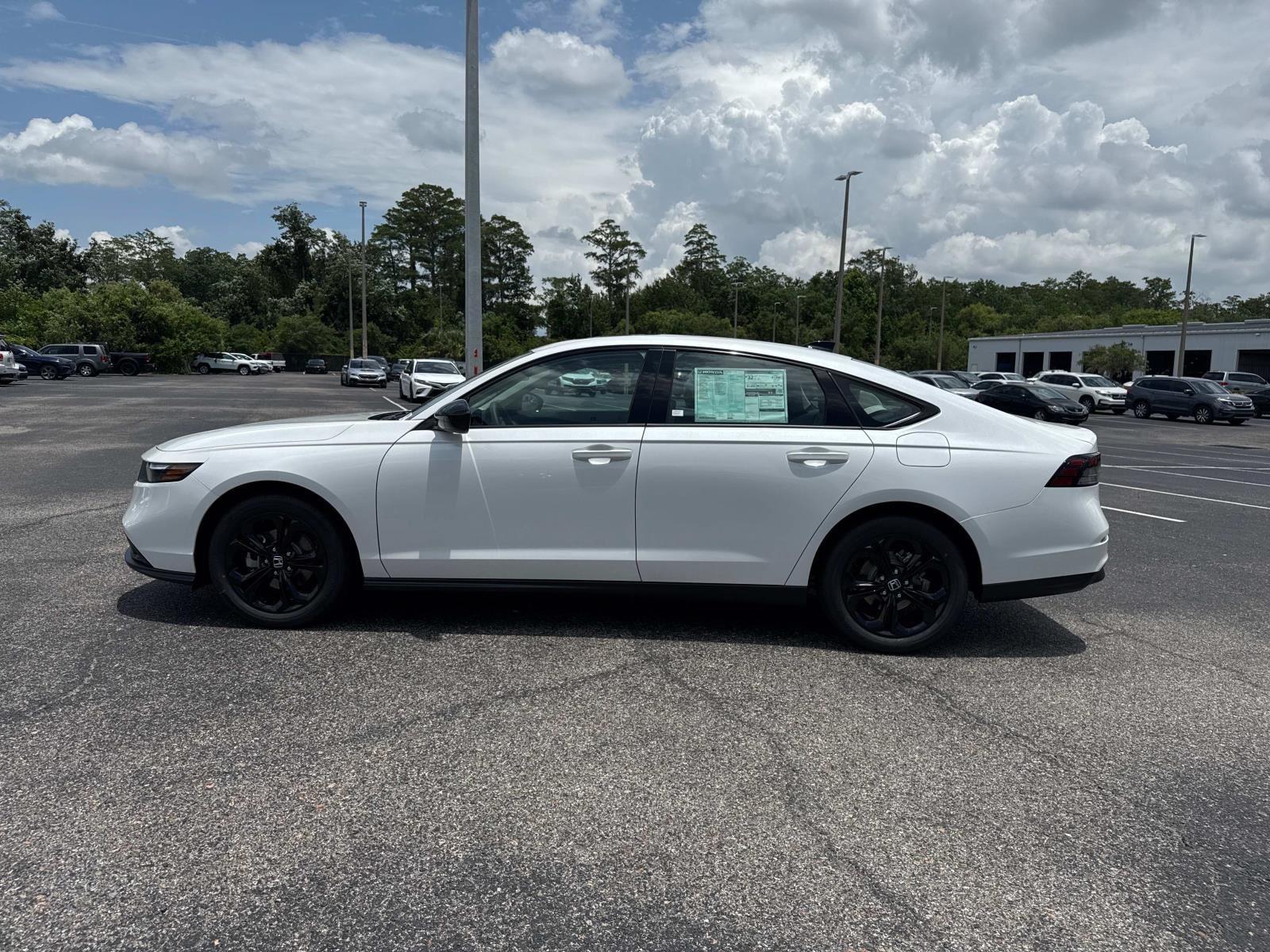 2025 Honda Accord Sedan SE
