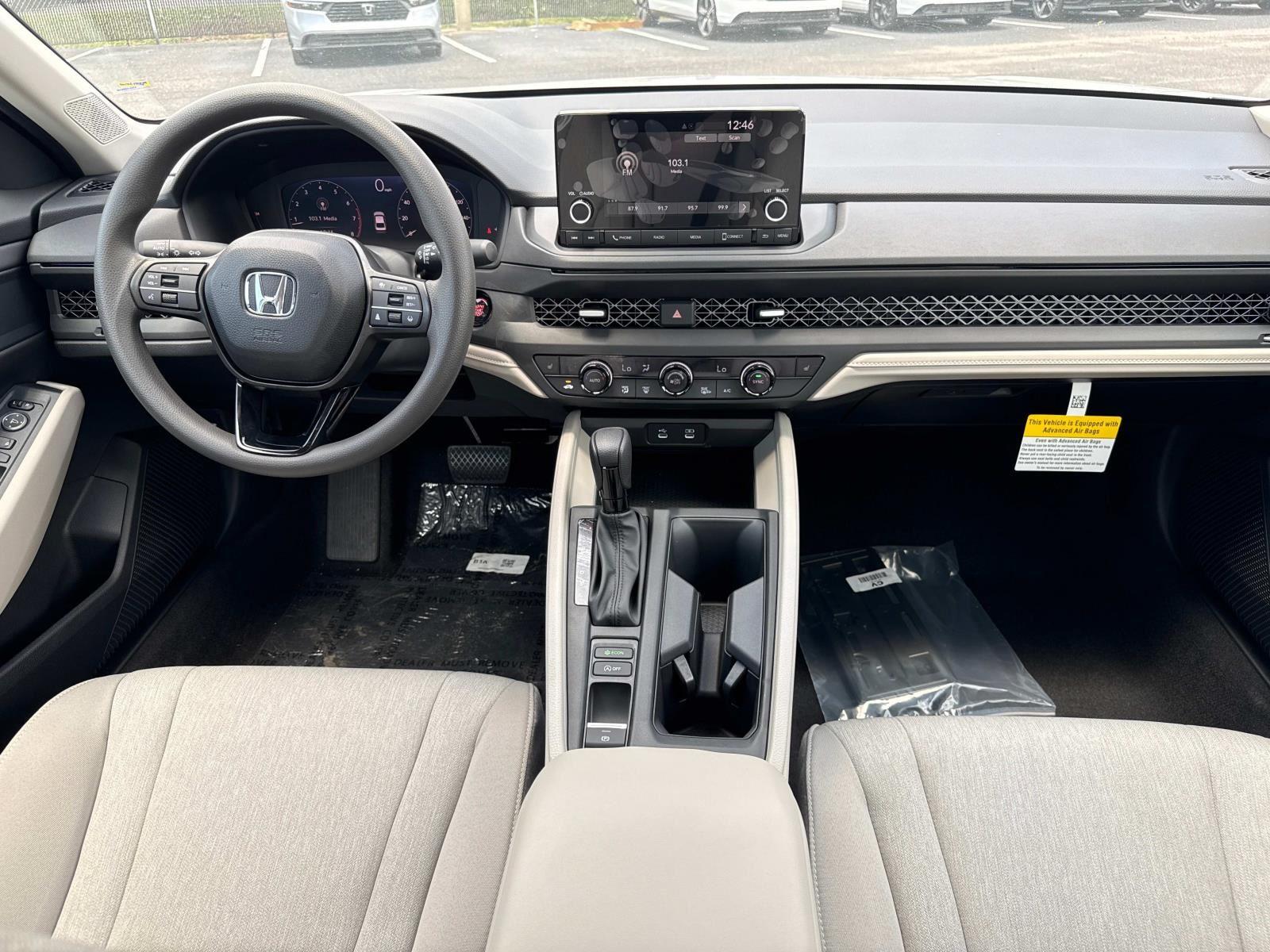 2025 Honda Accord Sedan SE