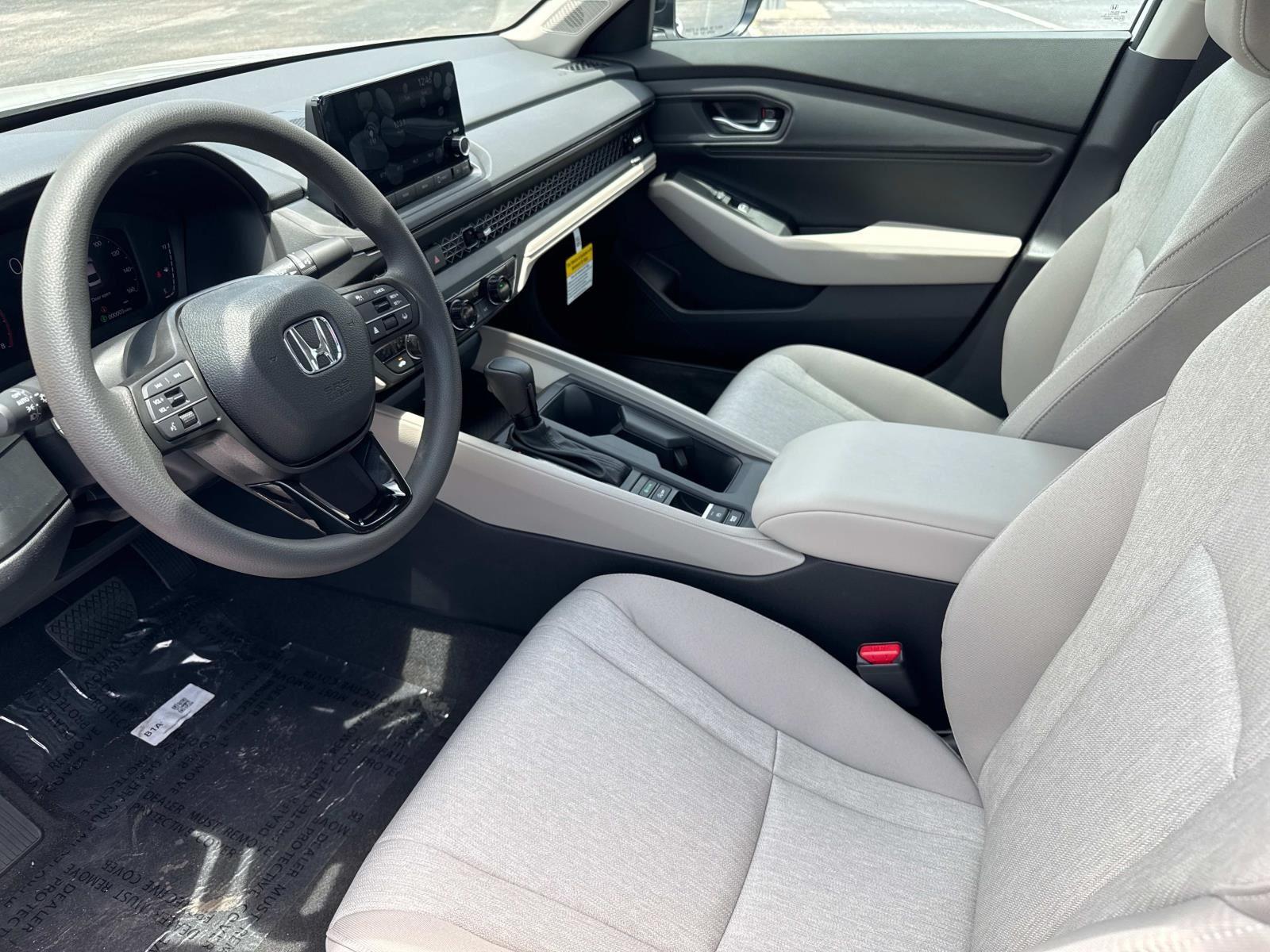 2025 Honda Accord Sedan SE