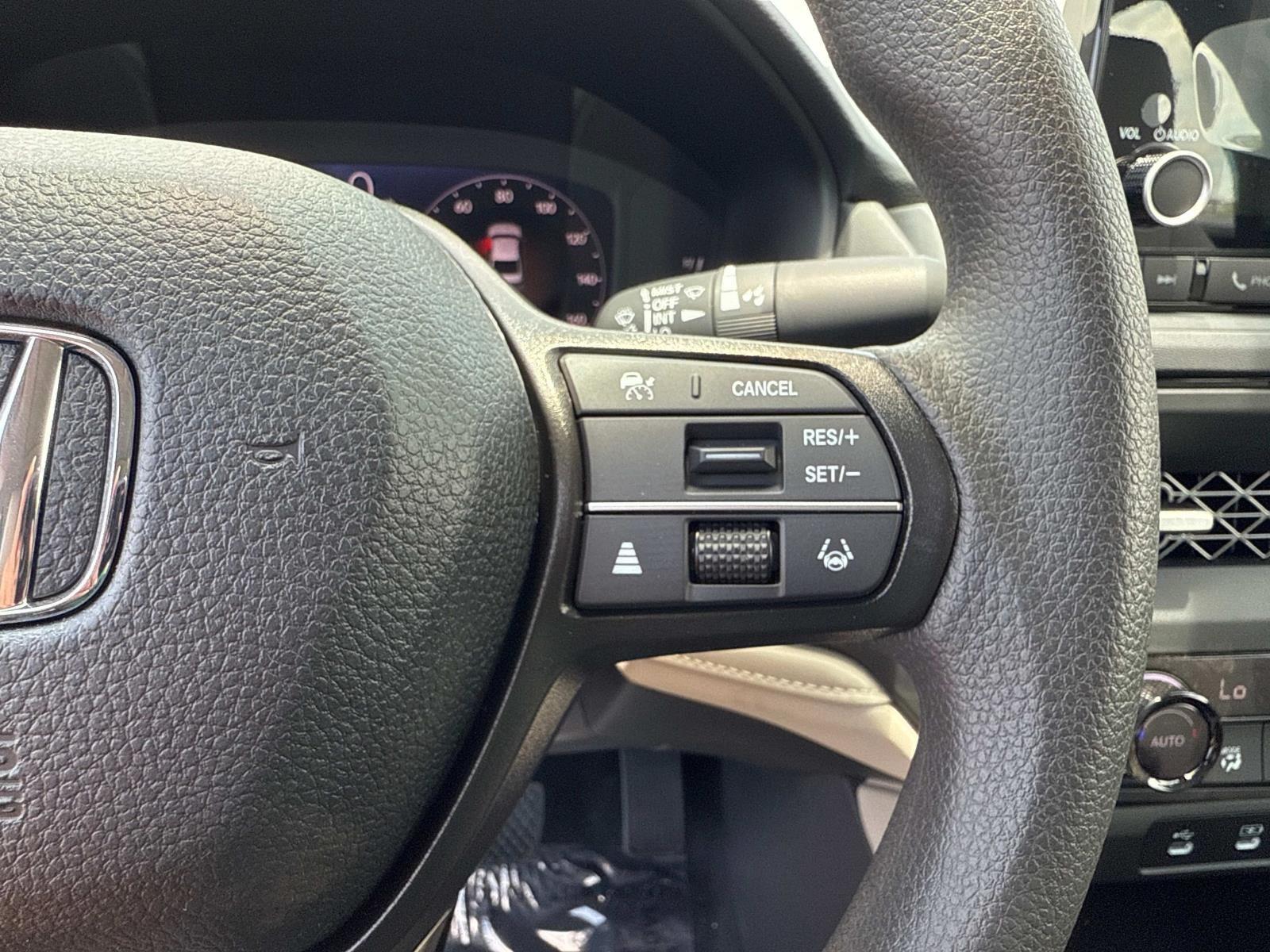 2025 Honda Accord Sedan SE