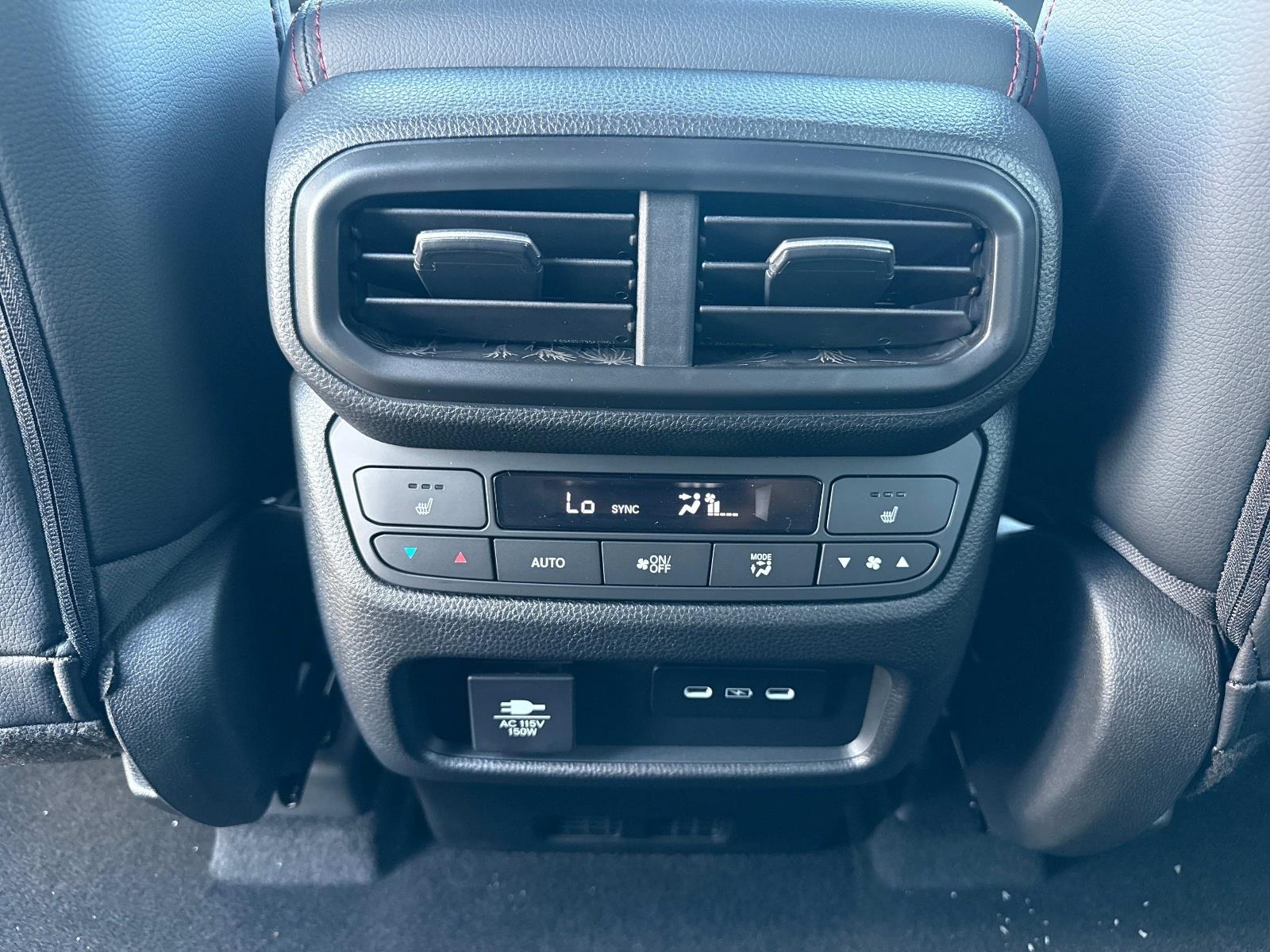 2025 Honda Pilot Black Edition