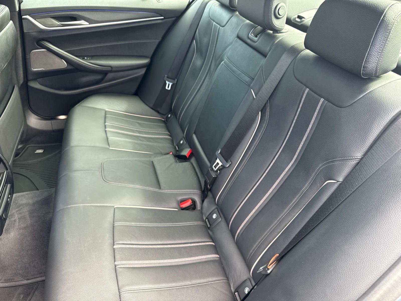 2022 BMW 5 Series 540i