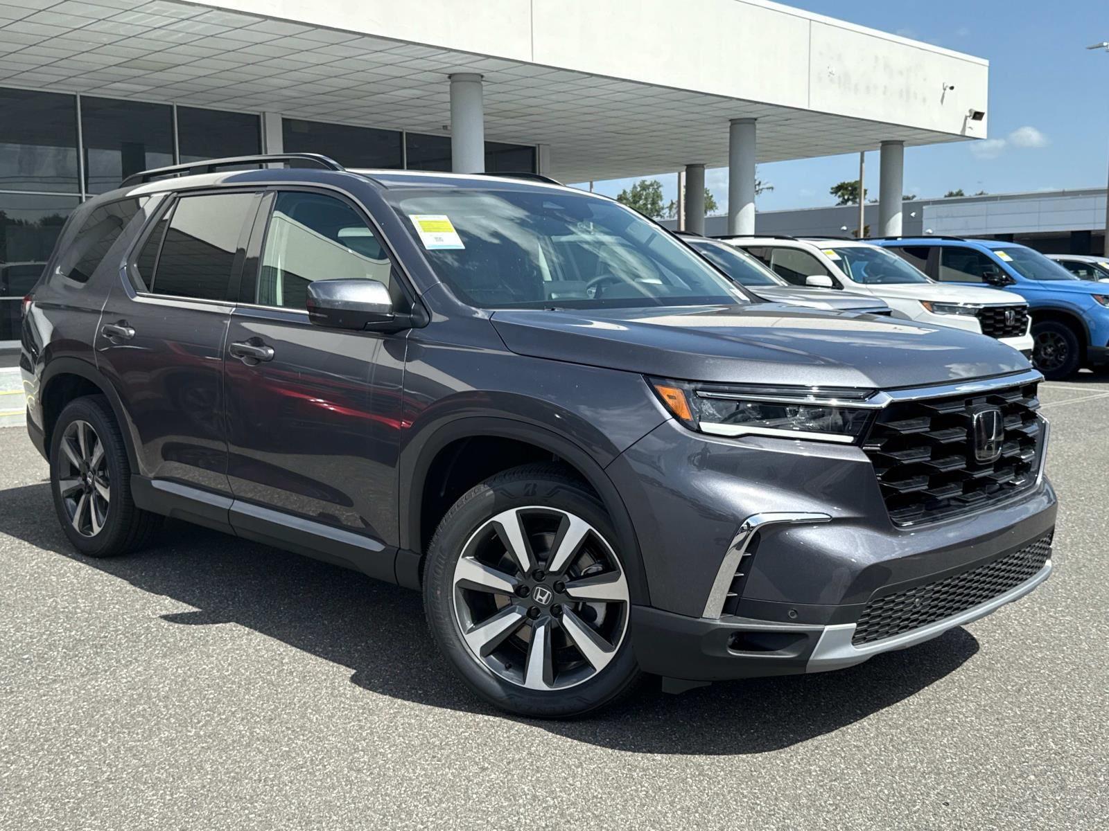 2025 Honda Pilot Touring
