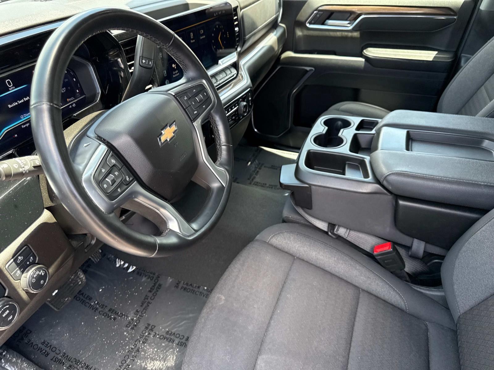 2024 Chevrolet Silverado 1500 LT