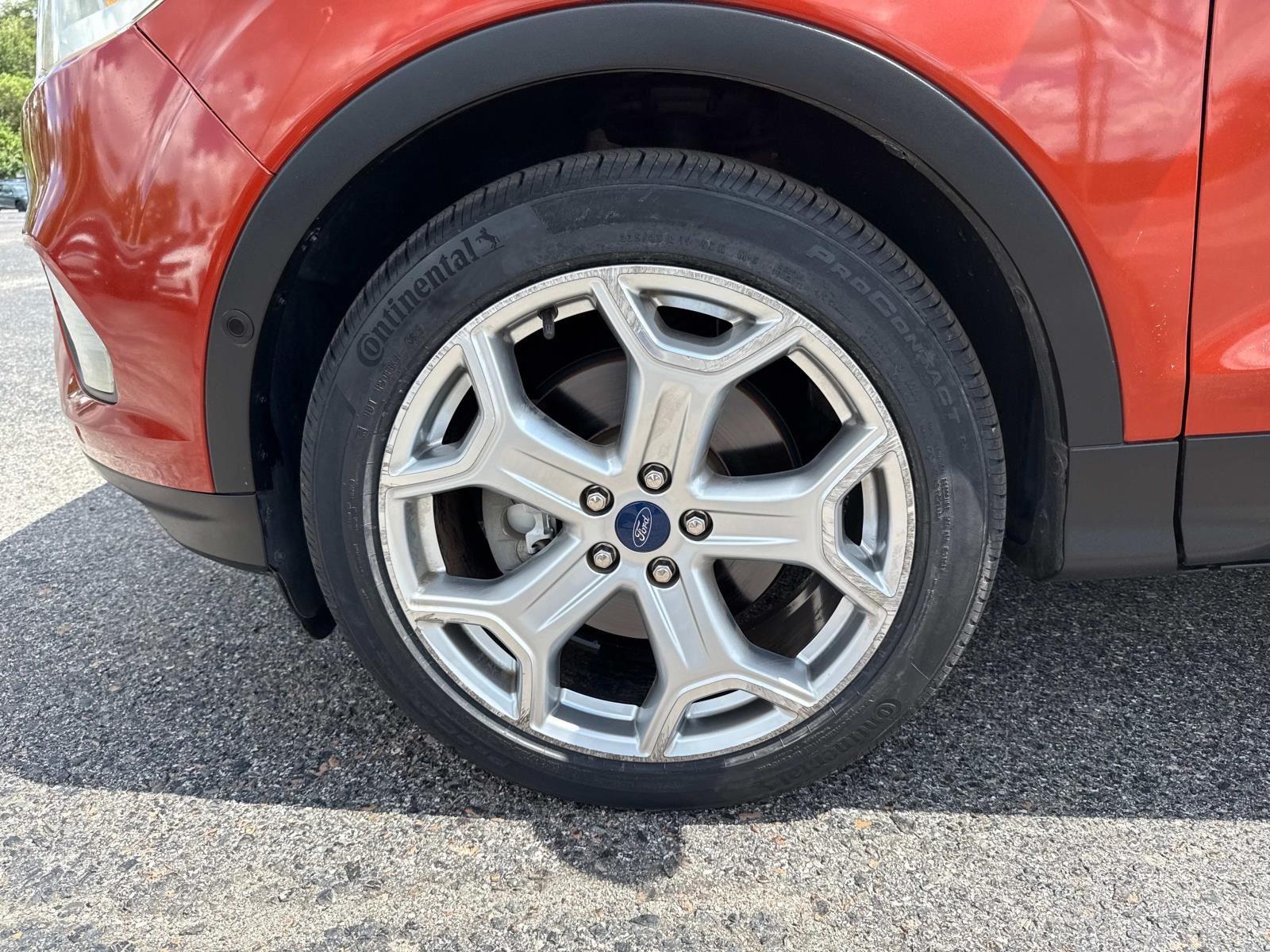 2019 Ford Escape Titanium