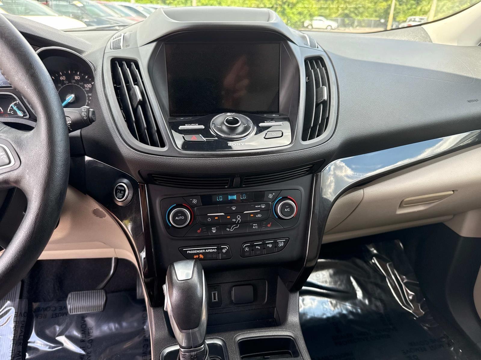 2019 Ford Escape Titanium