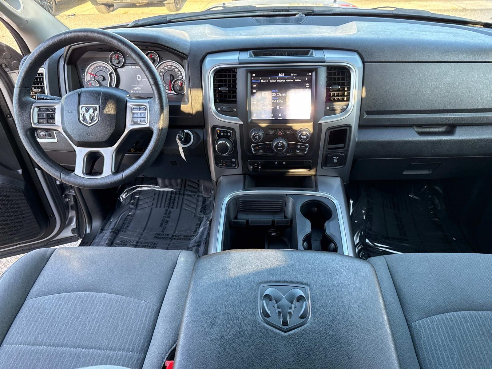 2023 Ram 1500 Classic SLT