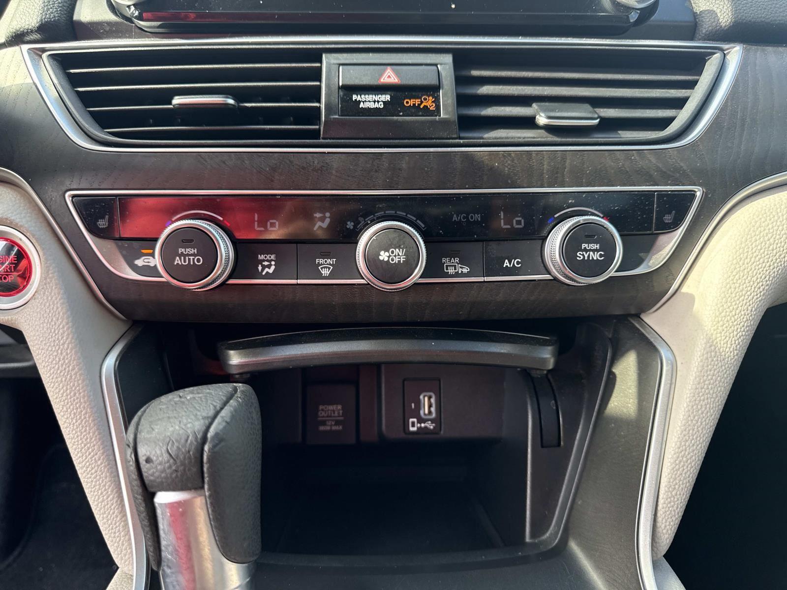 2018 Honda Accord EX 1.5T photo 11
