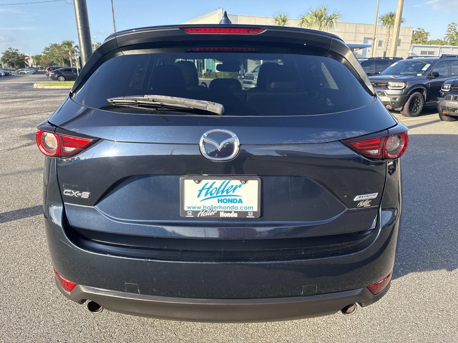 2017 Mazda CX-5 Grand Touring photo 2