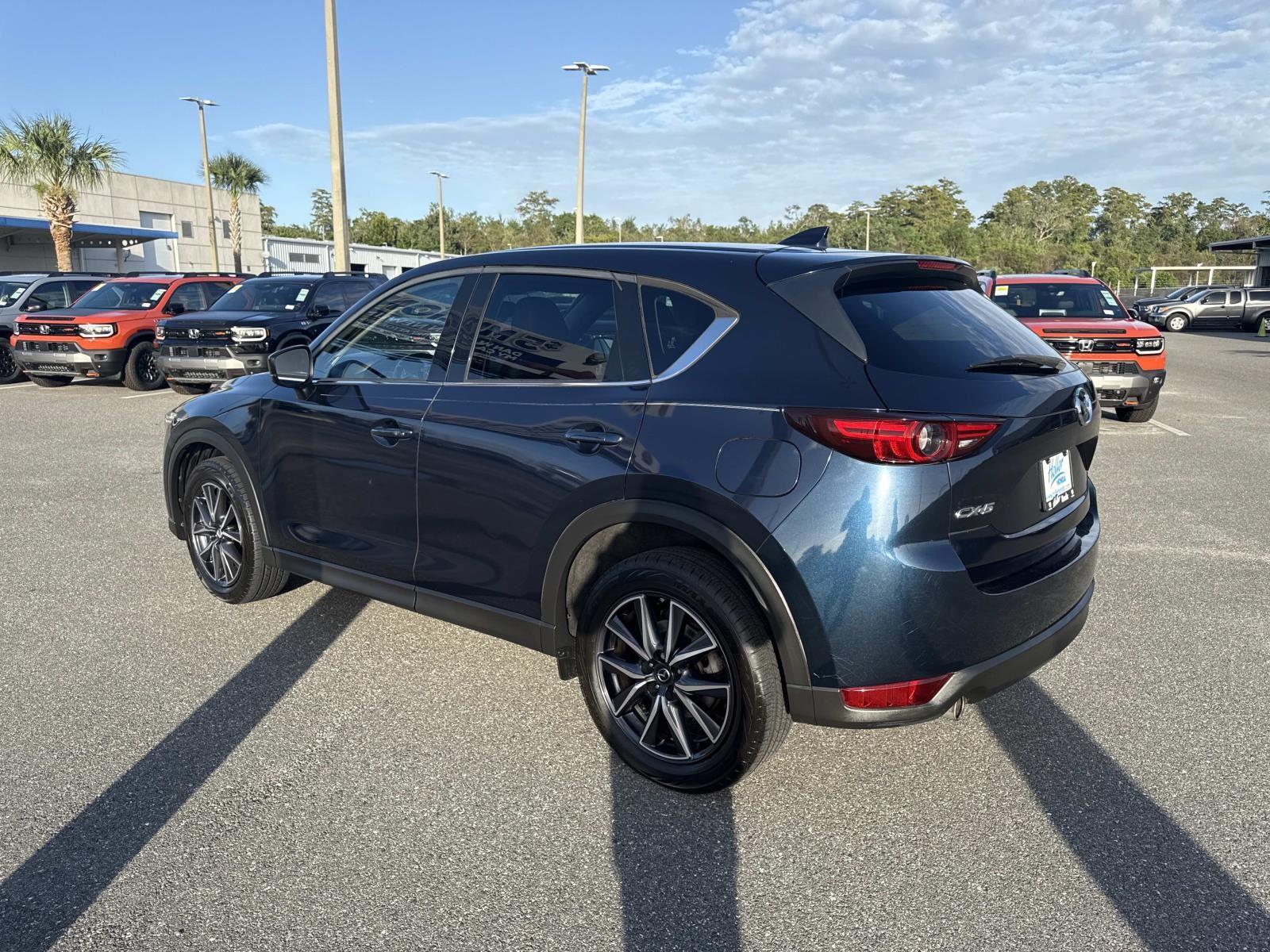 2017 Mazda CX-5 Grand Touring photo 3