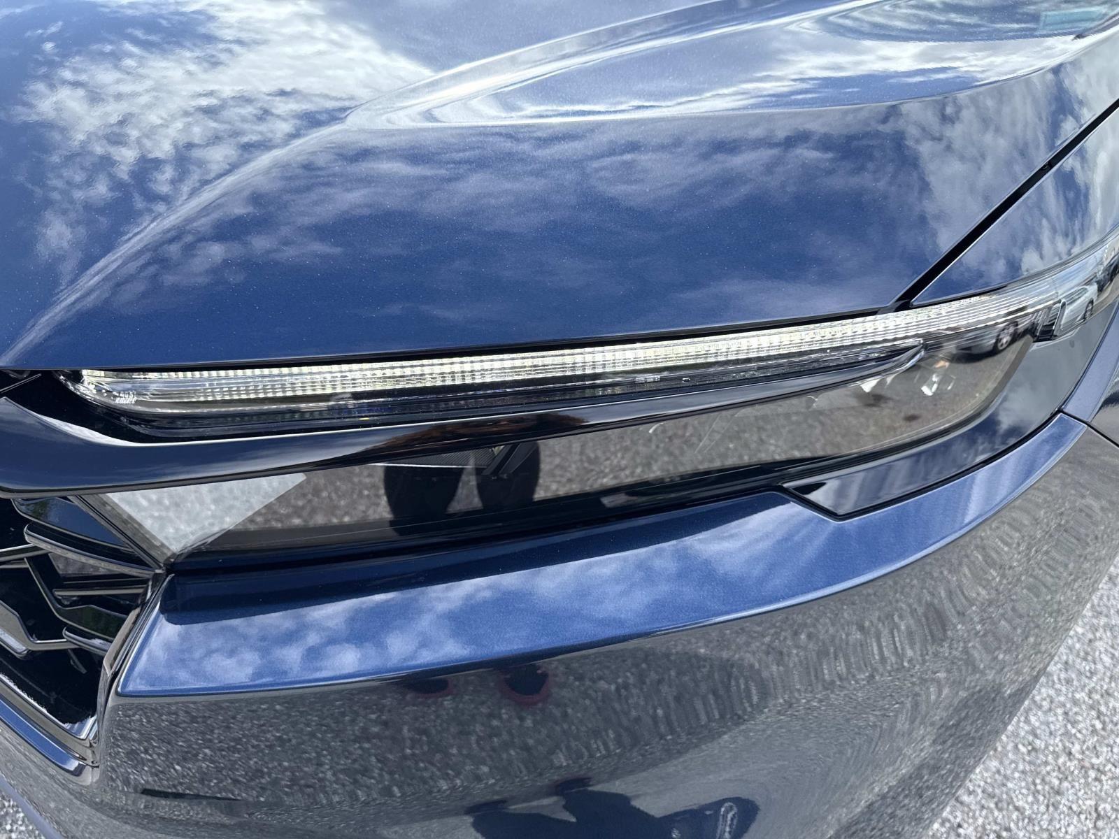 2026 Honda CR-V Hybrid Sport photo 2