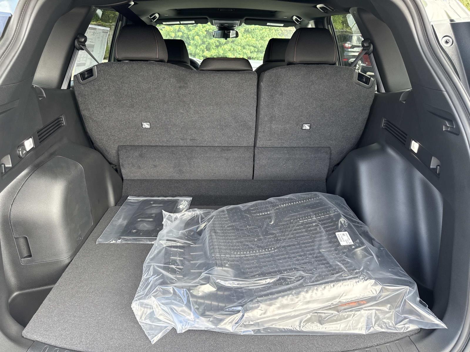 2026 Honda CR-V Hybrid photo 8