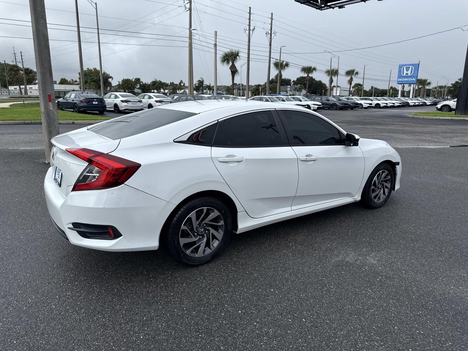 2016 Honda Civic EX photo 2
