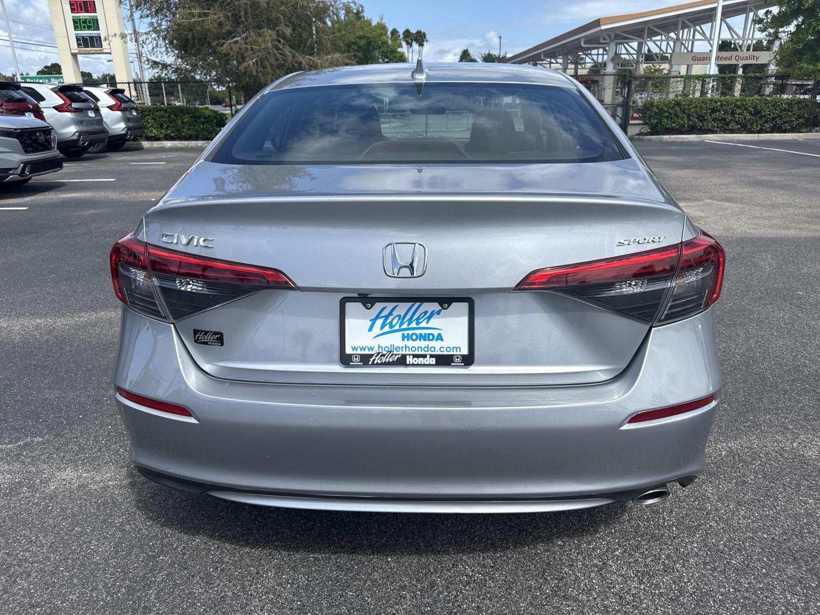 2023 Honda Civic Sport photo 2