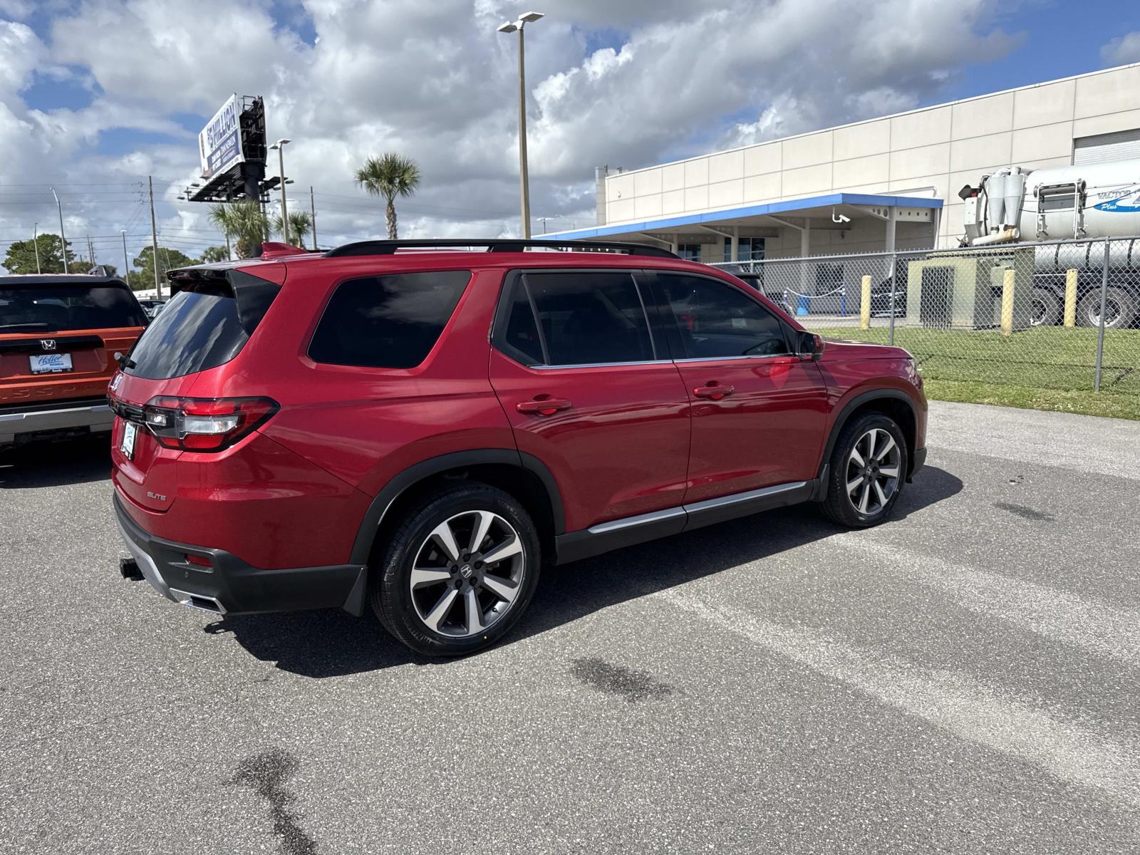 2023 Honda Pilot Elite