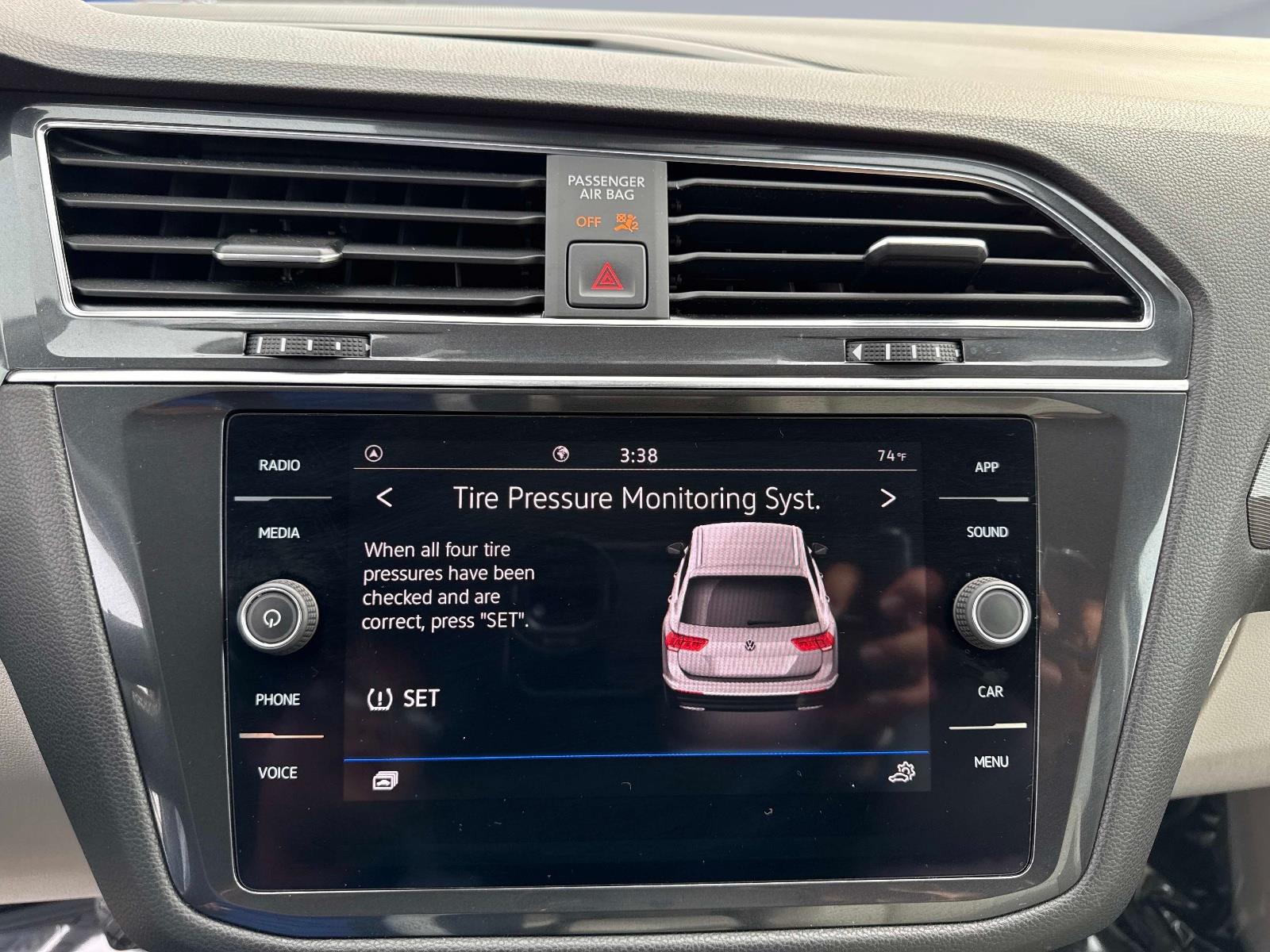 2022 Volkswagen Tiguan SE