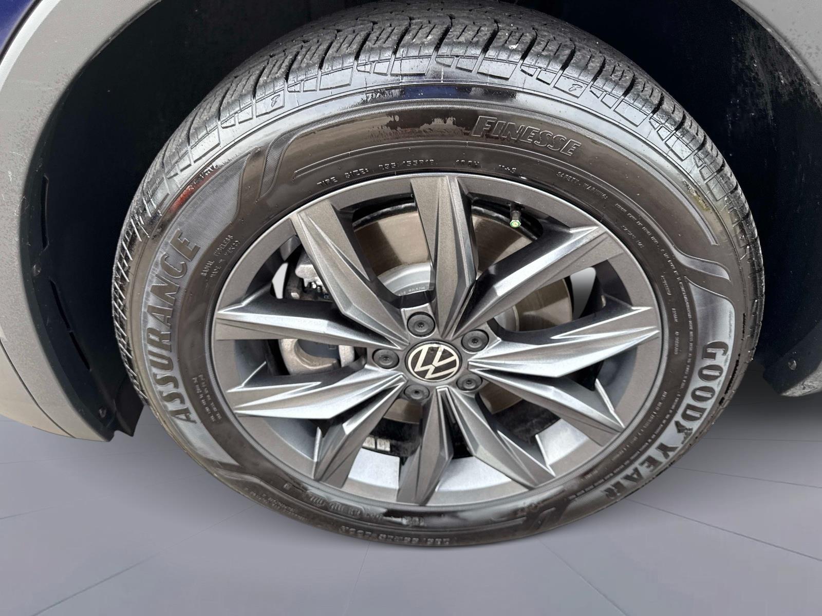 2022 Volkswagen Tiguan SE