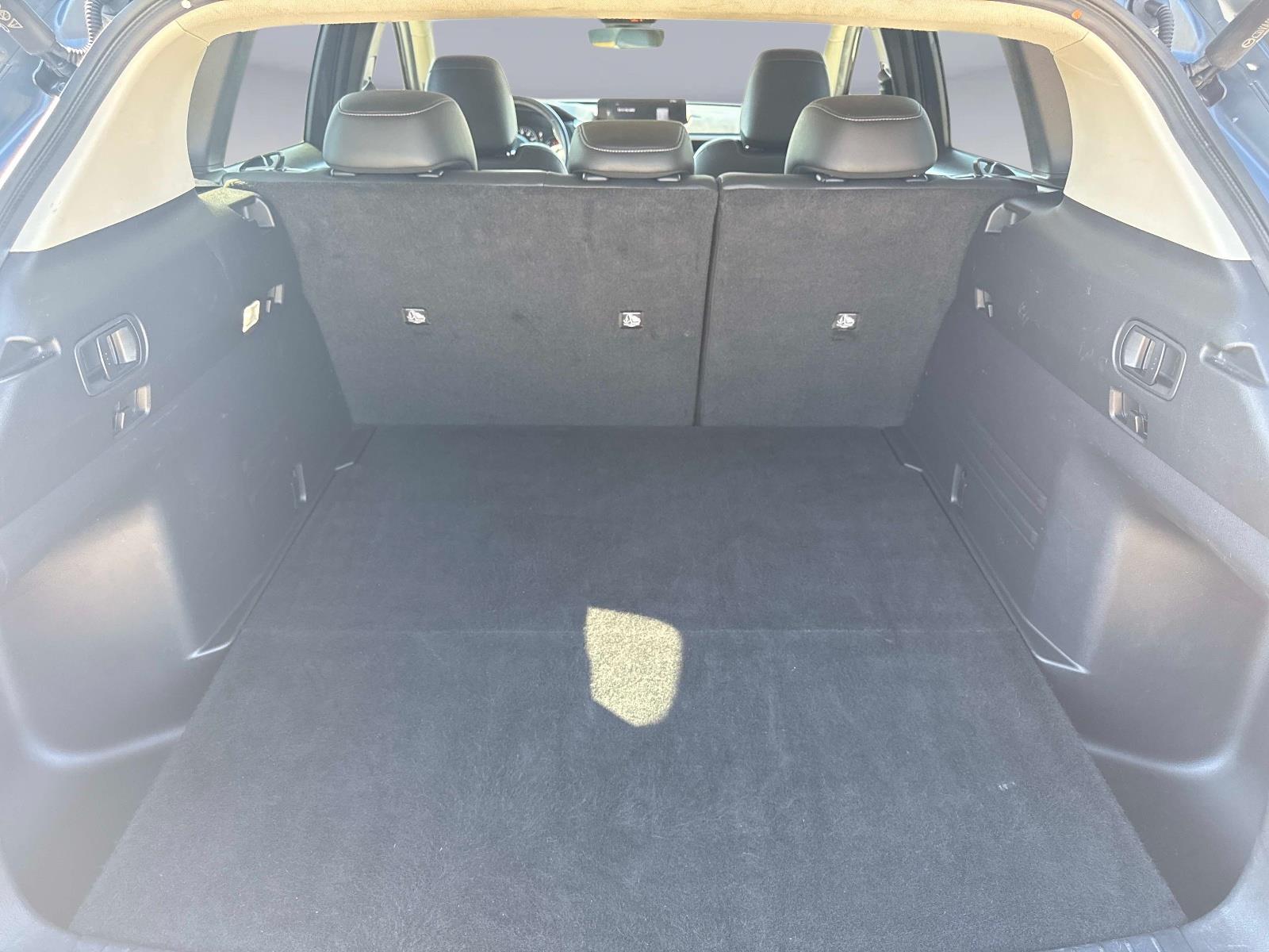 2024 Mazda CX-50 2.5 S Preferred Package