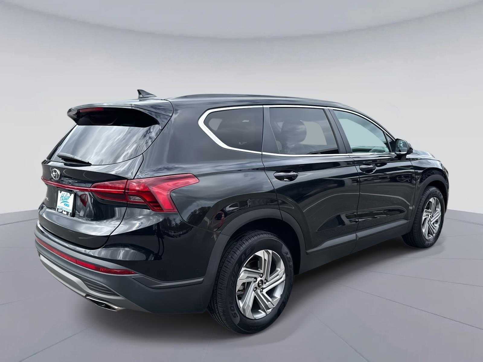 2023 Hyundai Santa Fe SE