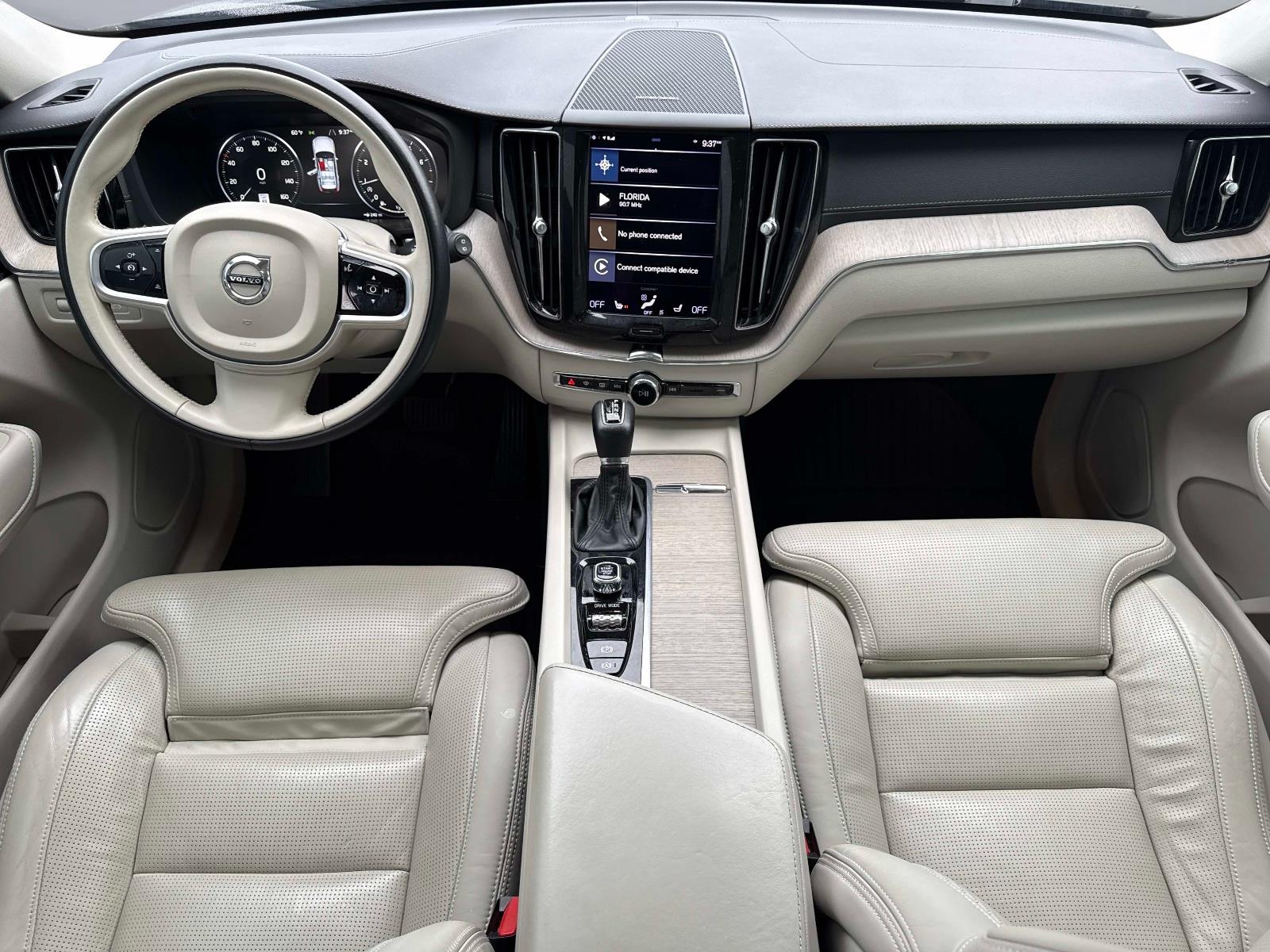 2021 Volvo XC60 Inscription