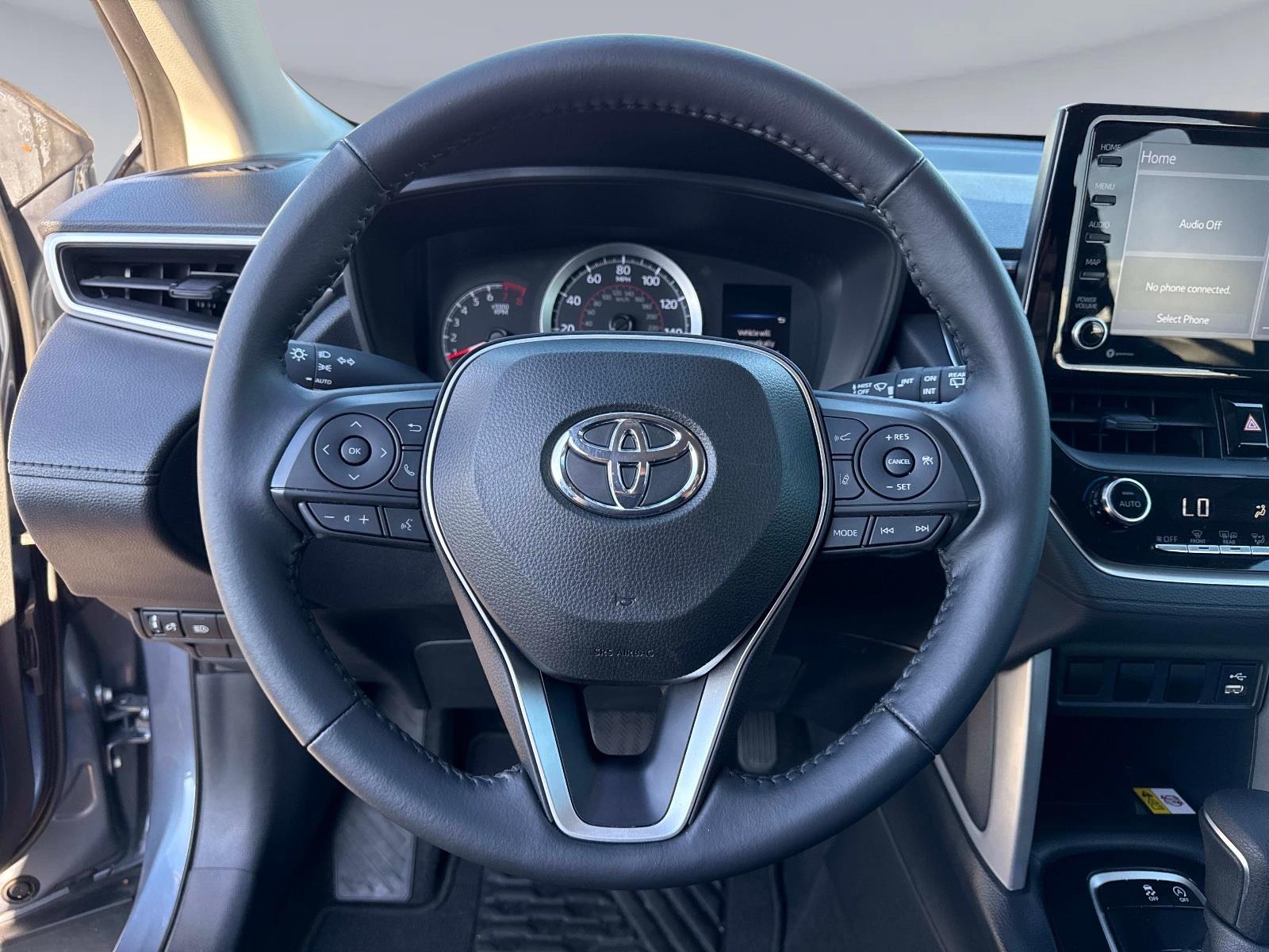 2022 Toyota Corolla Cross LE