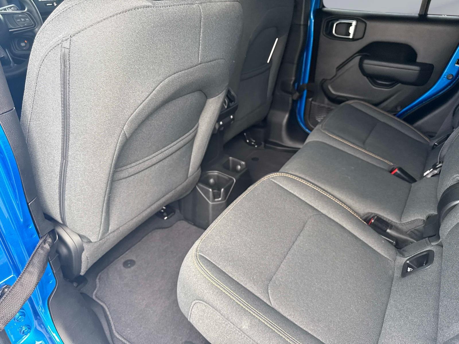 2025 Jeep Gladiator Nighthawk